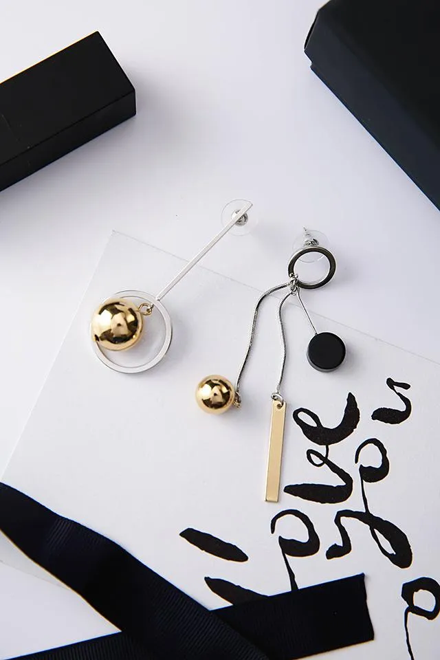 Asymmetric Korean Style Hollow Circle Metal Ball Design Long Earrings