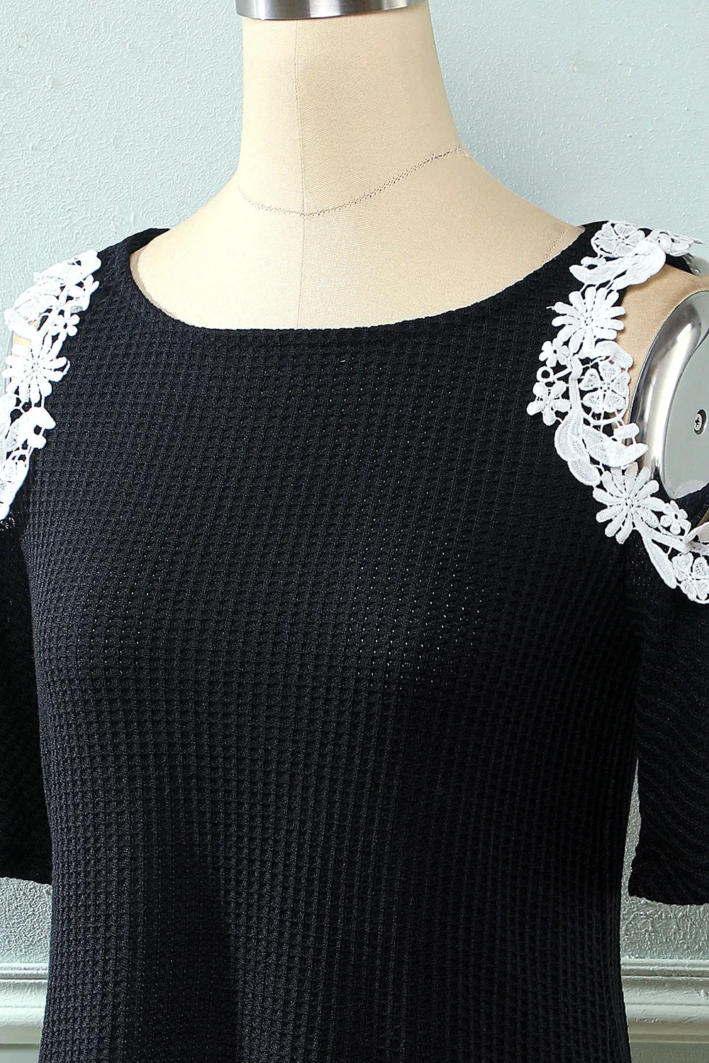 Black Cold Shoulder Knitted Dress with Appliques