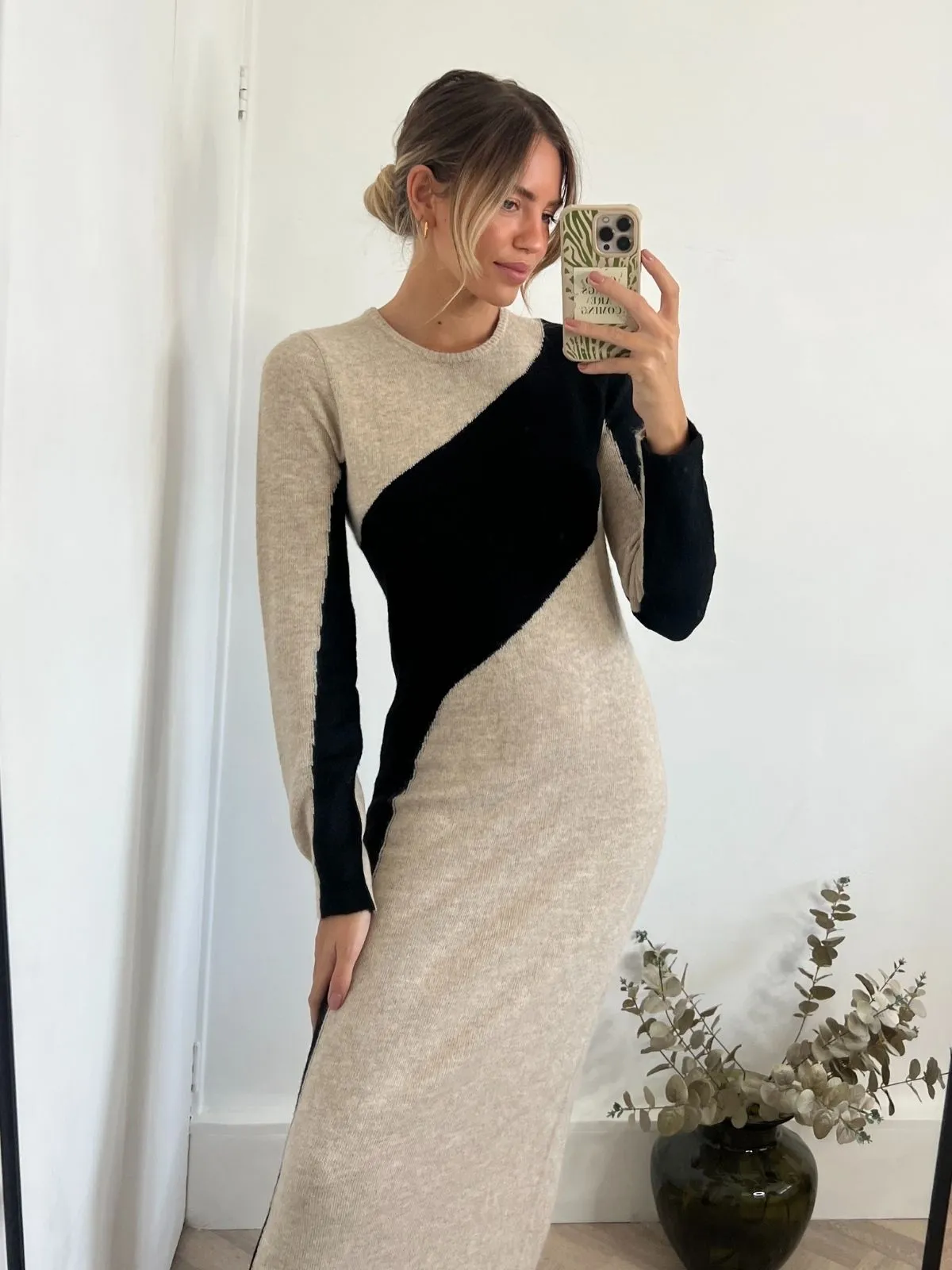 Brynn Knitted Colourblock Midaxi Dress in Stone & Black