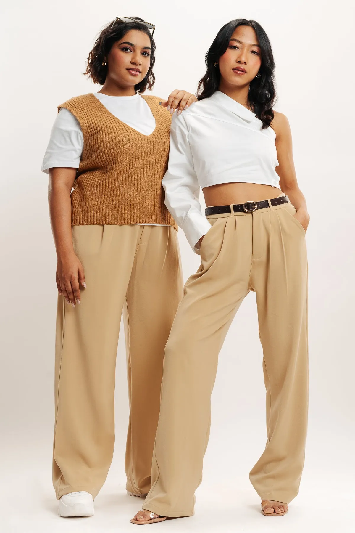 Cream Pleated Straight Fit Curve Korean Pant