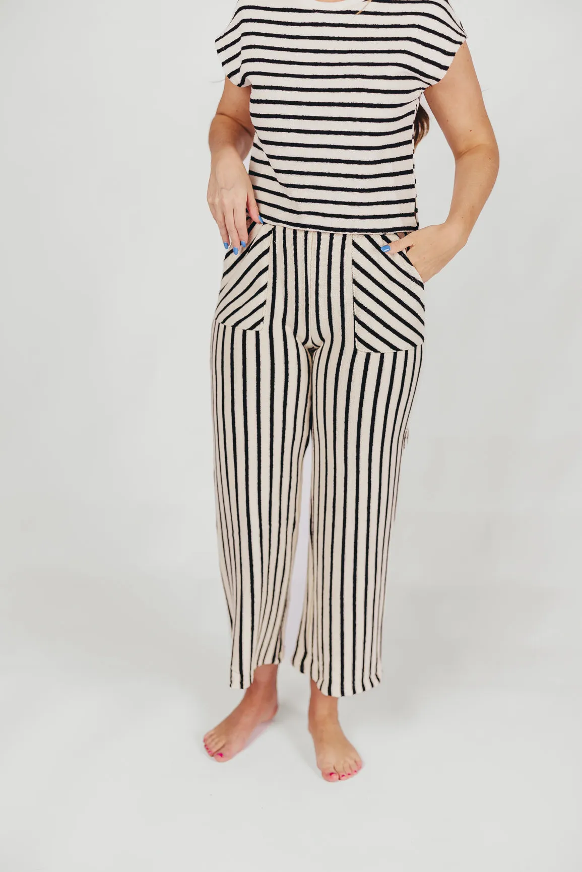 Evie Textured Cotton Top and Pants Set in White/Black