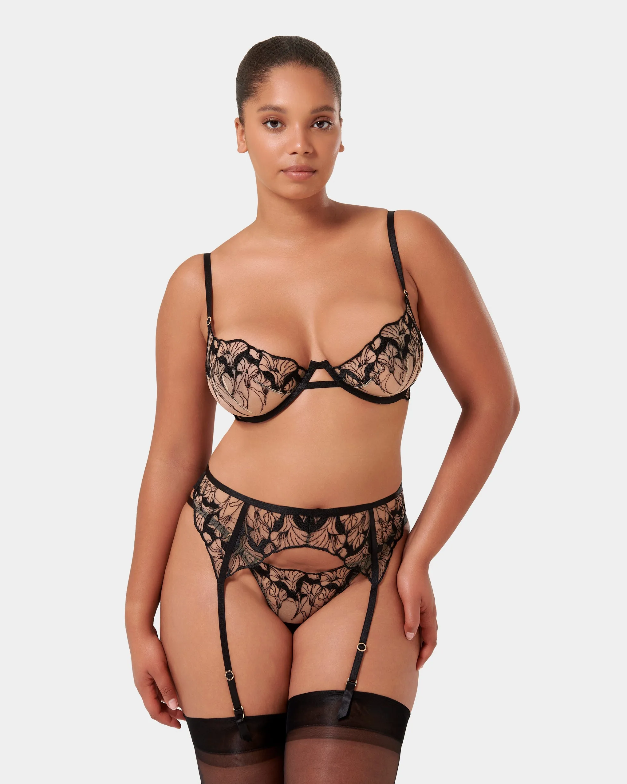 Kalmia ECO Suspender Black/Sheer