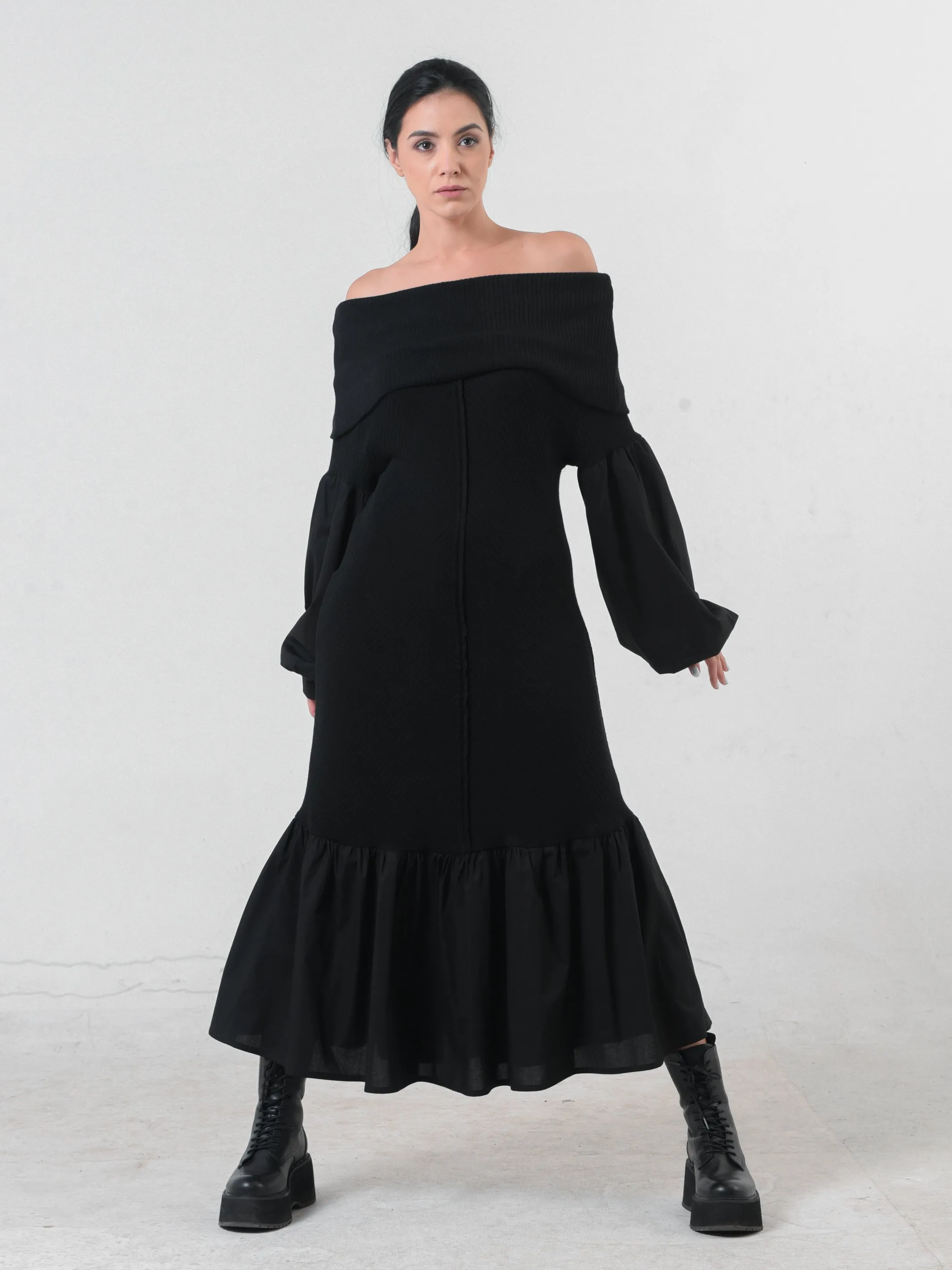 Knitted Off-The-Shoulder Dress In Black