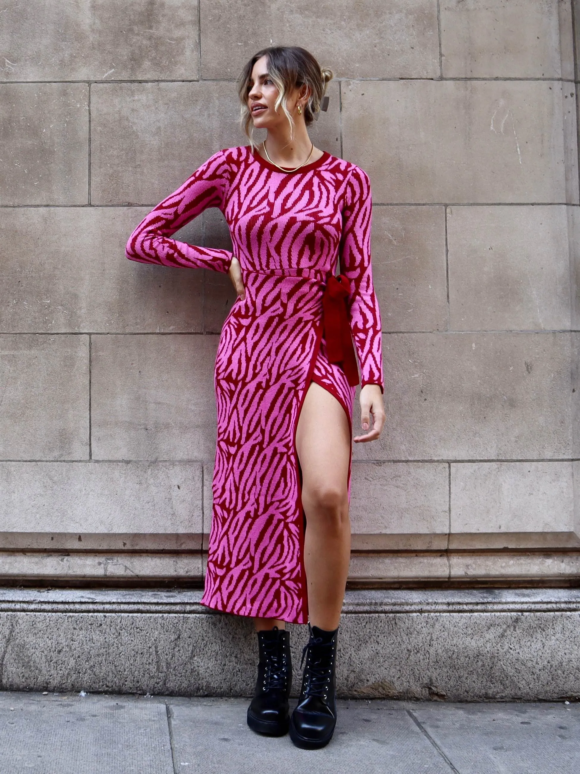 Renee Zebra Jacquard Knitted Midaxi Dress / Pink