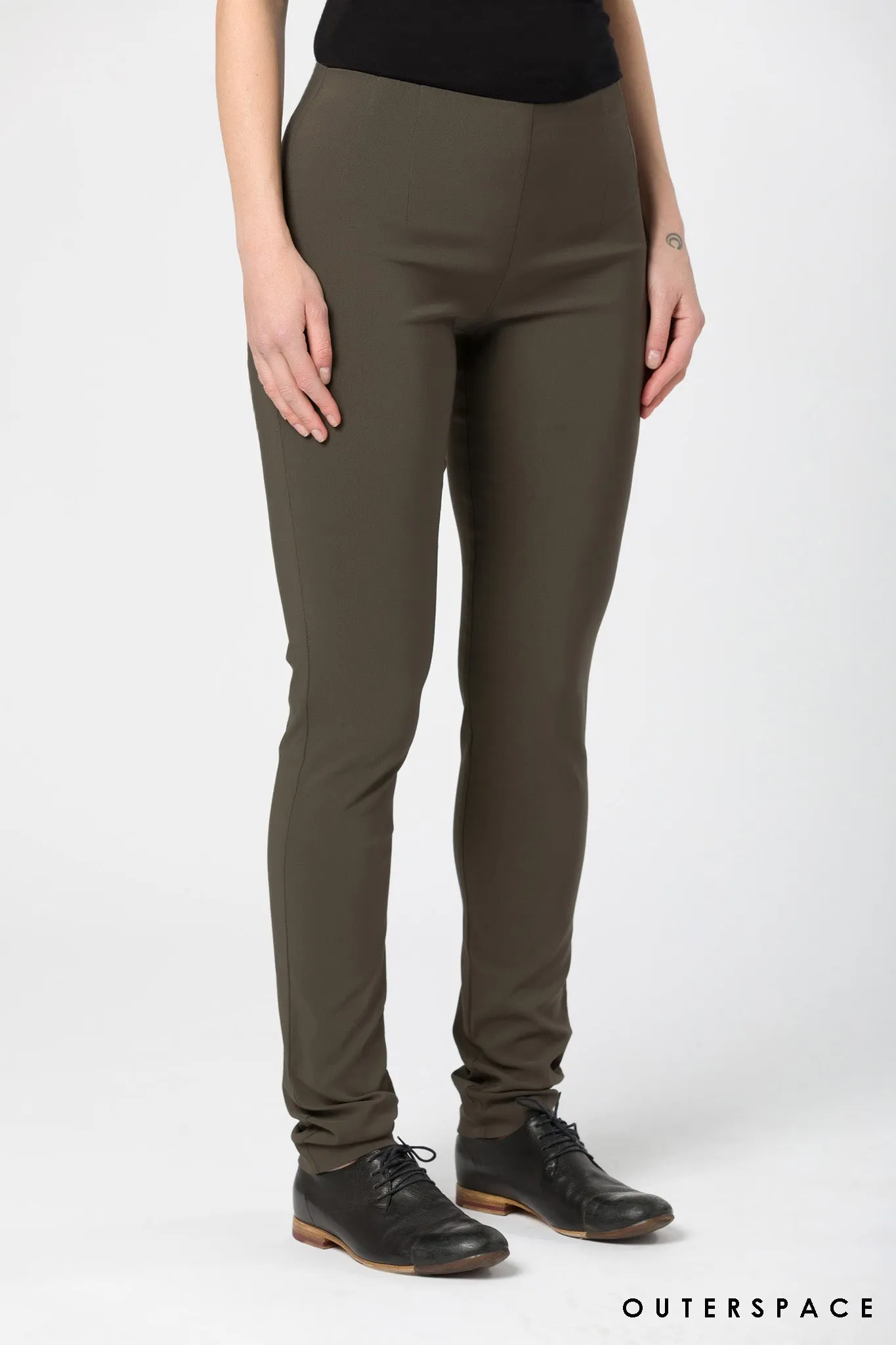 SLIM LEG PANT