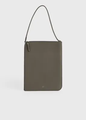 Slim tote ash